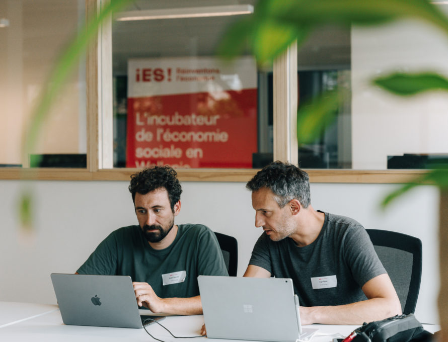 personnes qui travaillent dans notre espace de co-working
